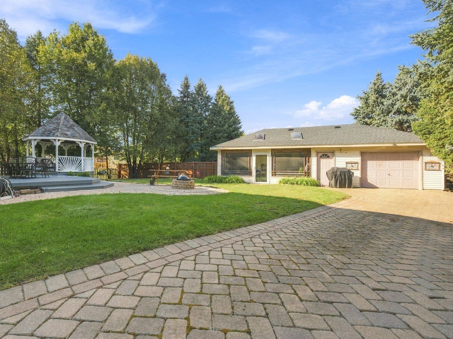 342 Blackfoot Drive, Bolingbrook, IL 60490 342 Blackfoot Drive, Bolingbrook, IL 60490