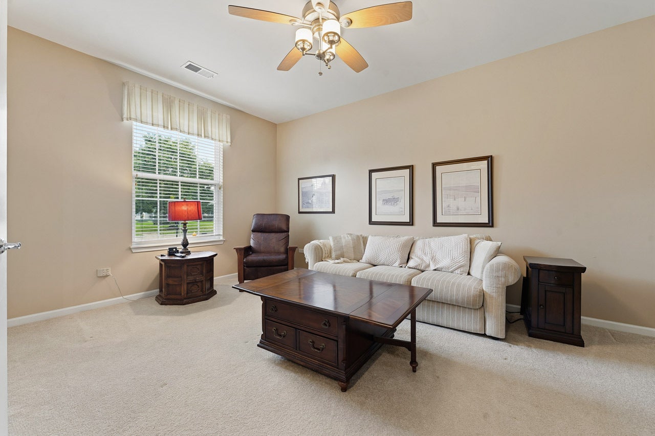 609 Tuscan View, Elgin, IL 60124 609 Tuscan View, Elgin, IL 60124