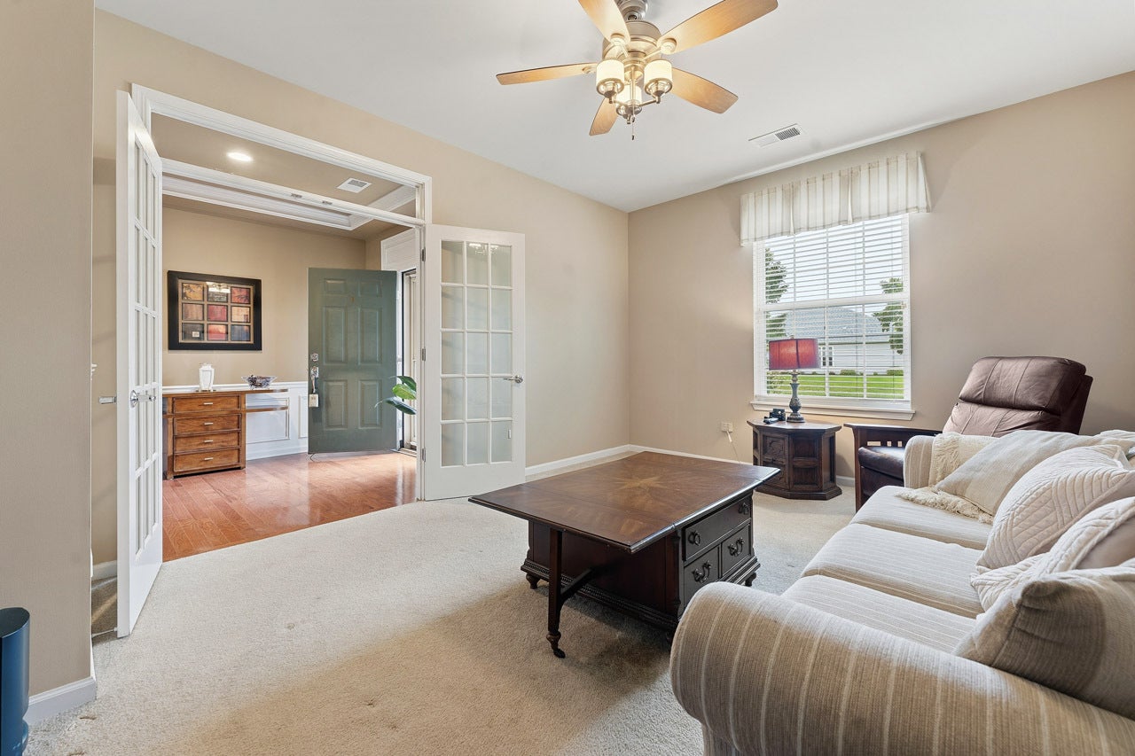 609 Tuscan View, Elgin, IL 60124 609 Tuscan View, Elgin, IL 60124