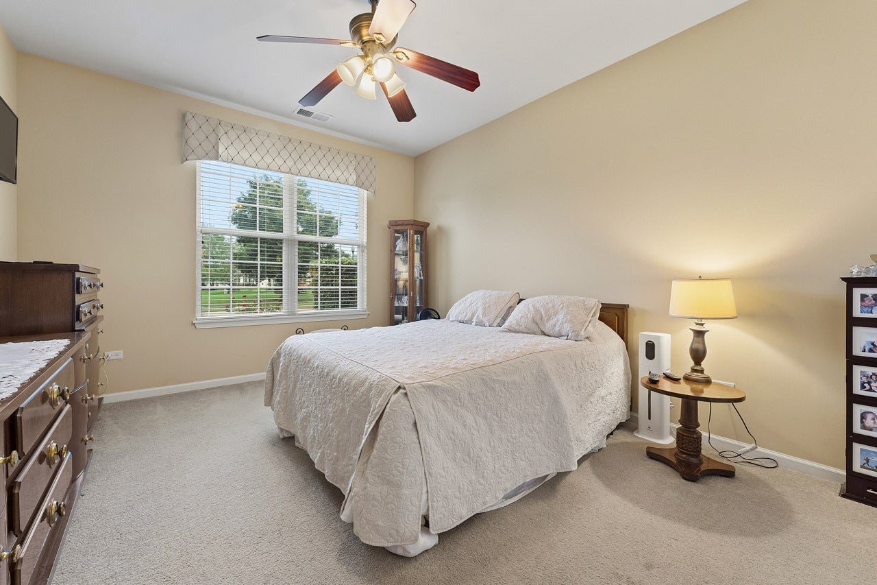 609 Tuscan View, Elgin, IL 60124 609 Tuscan View, Elgin, IL 60124