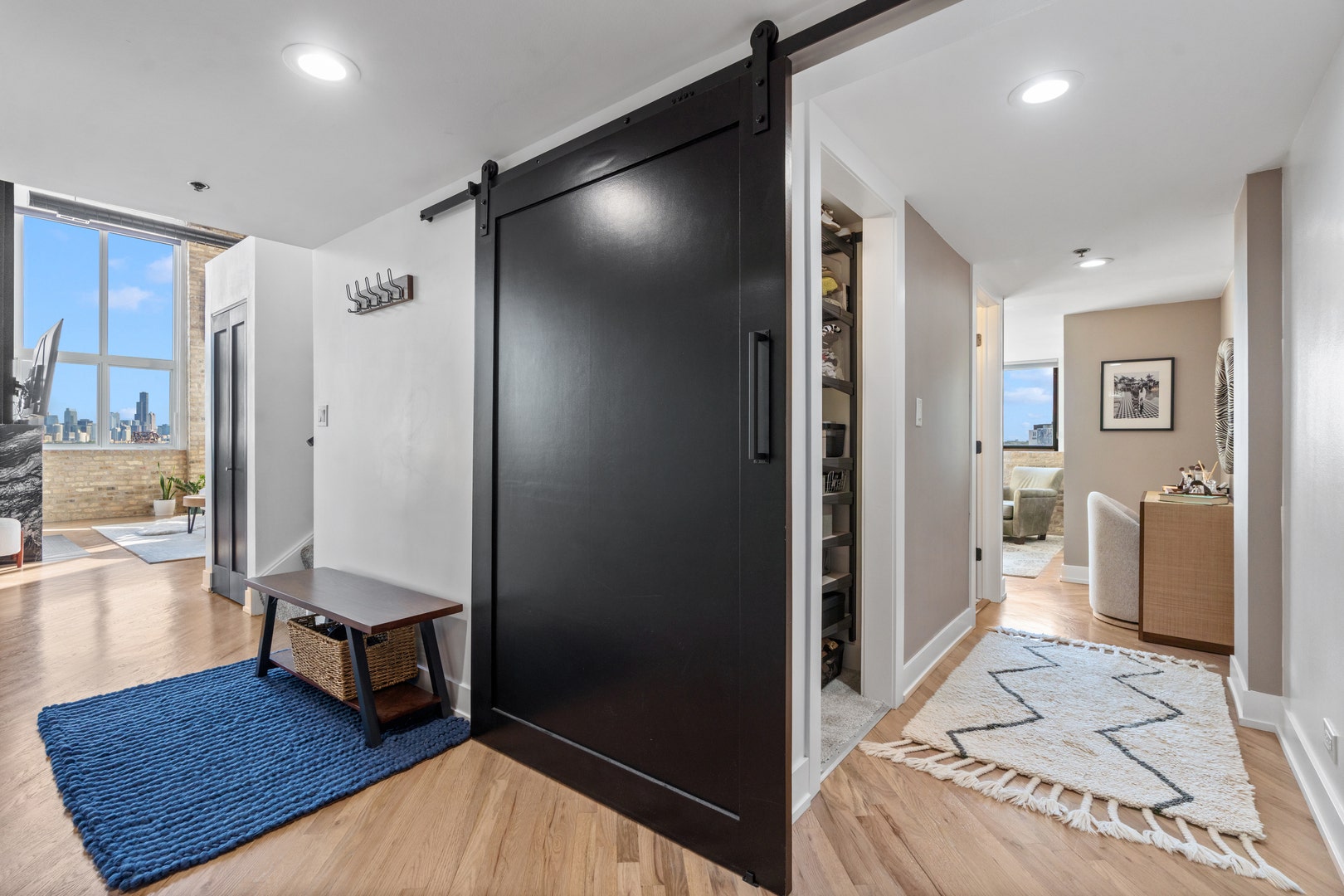 2614 N Clybourn Avenue, #401, Chicago, IL 60614 2614 N Clybourn Avenue, #401, Chicago, IL 60614