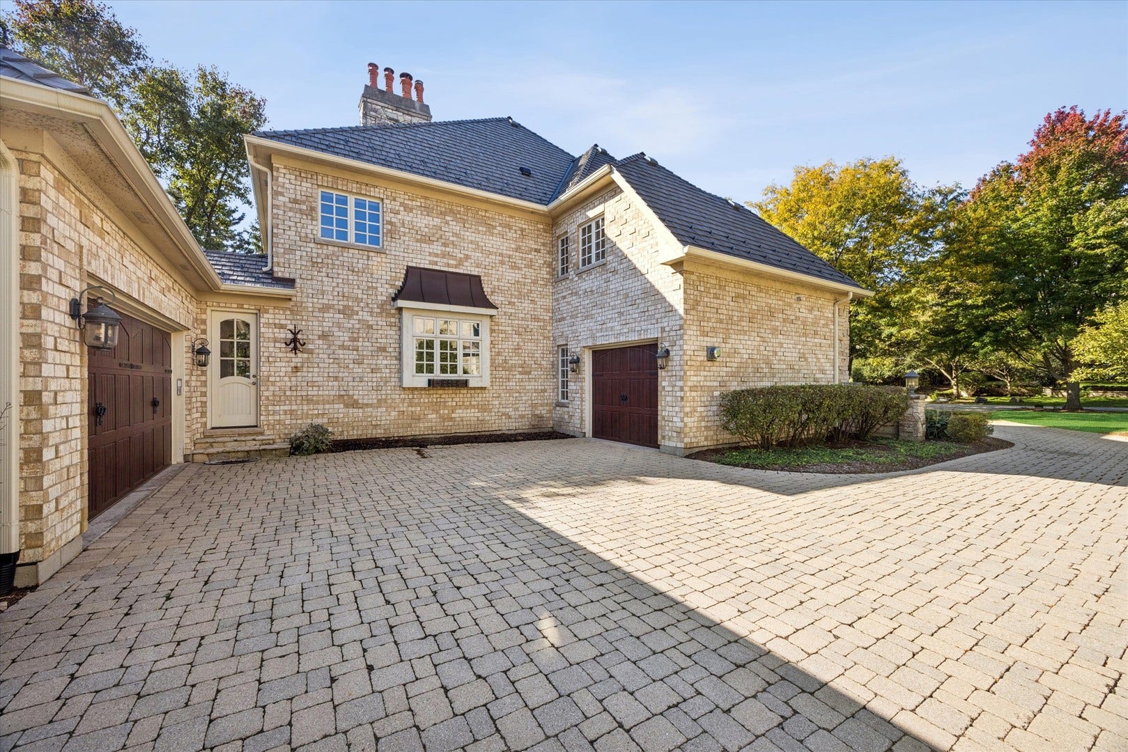 753 Wilson Lane, Hinsdale, IL 60521 753 Wilson Lane, Hinsdale, IL 60521