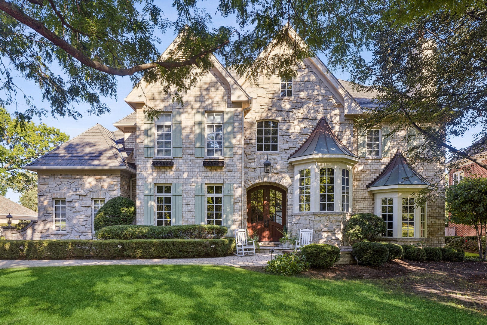 753 Wilson Lane, Hinsdale, IL 60521 753 Wilson Lane, Hinsdale, IL 60521