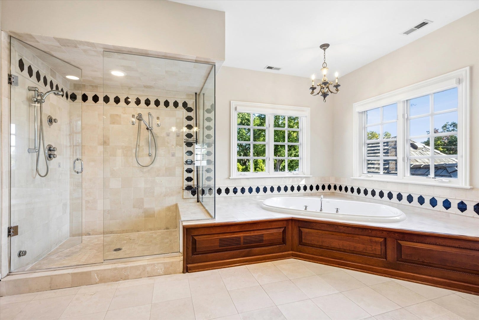 753 Wilson Lane, Hinsdale, IL 60521 753 Wilson Lane, Hinsdale, IL 60521