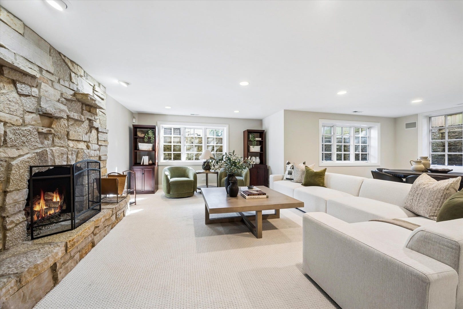 753 Wilson Lane, Hinsdale, IL 60521 753 Wilson Lane, Hinsdale, IL 60521