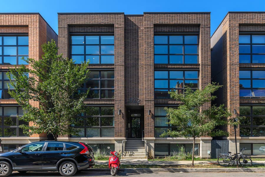 Property photo for 822 N Marshfield Avenue, #3S, Chicago, IL