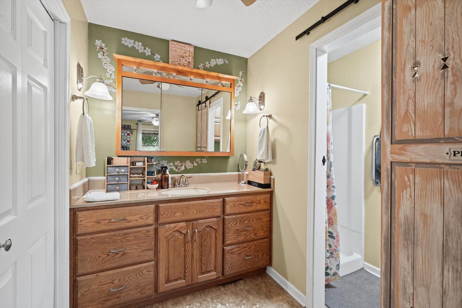 206 Cherokee Drive, Georgetown, IL 61846 206 Cherokee Drive, Georgetown, IL 61846