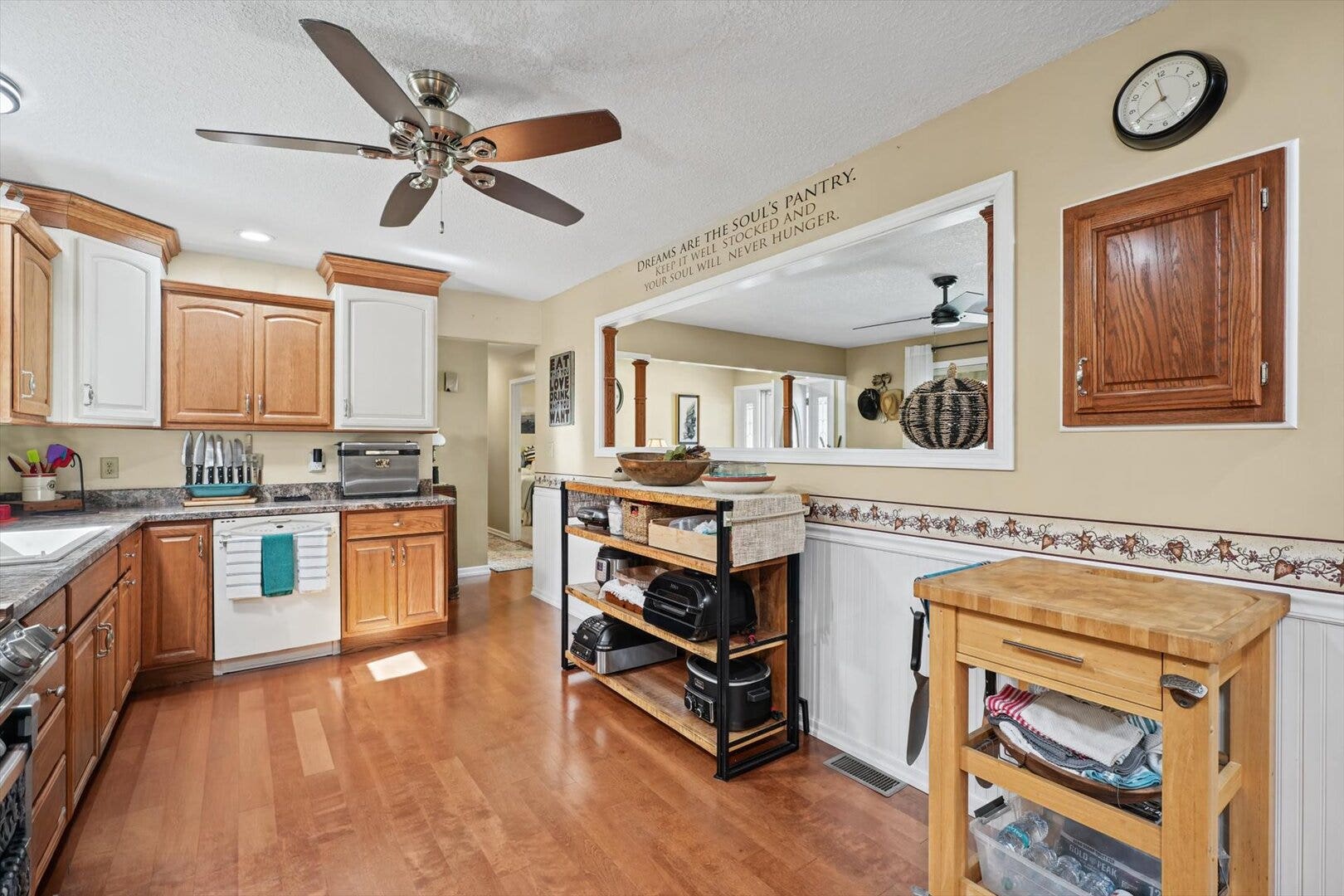 206 Cherokee Drive, Georgetown, IL 61846 206 Cherokee Drive, Georgetown, IL 61846