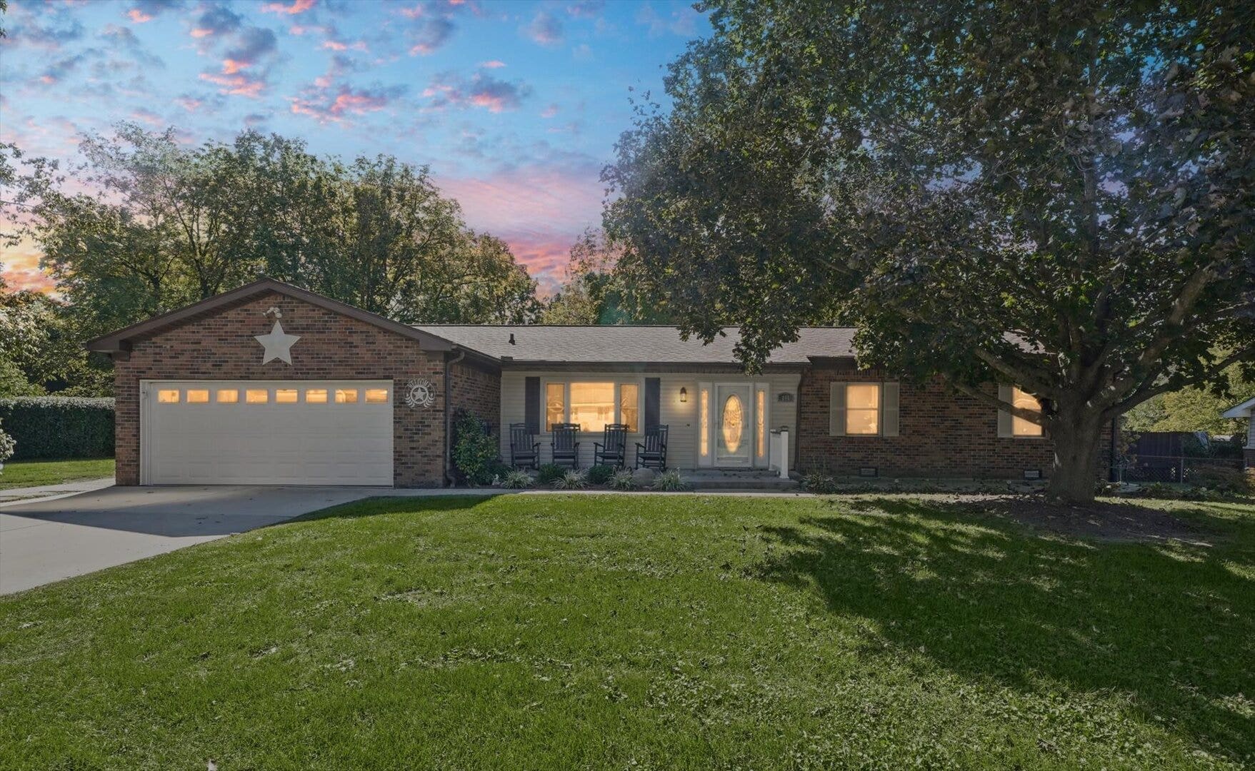 206 Cherokee Drive, Georgetown, IL 61846 206 Cherokee Drive, Georgetown, IL 61846