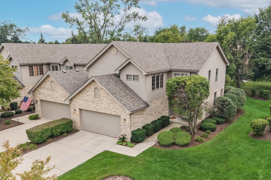 Property photo for 12216 Sumner Street, Lemont, IL