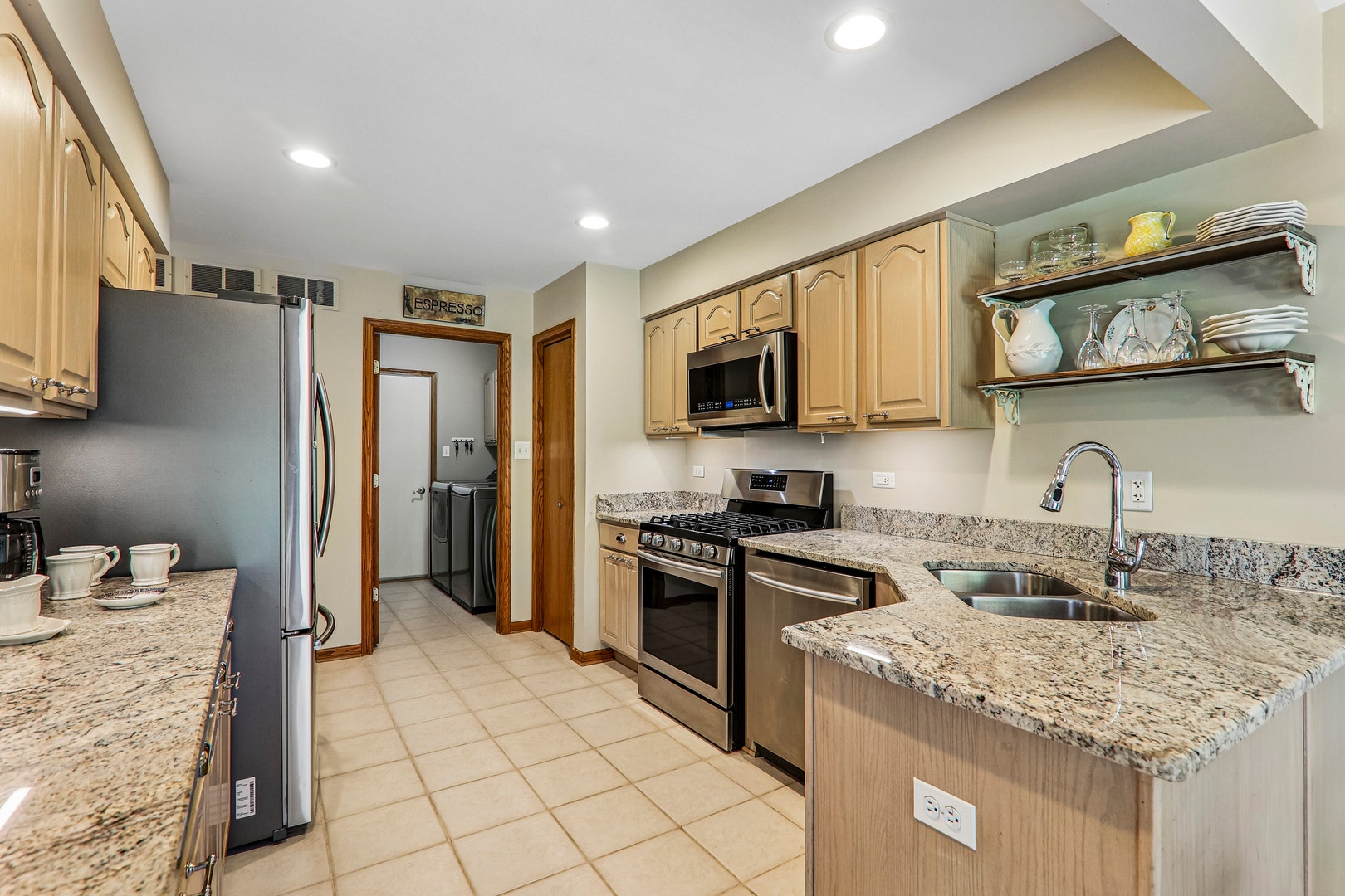 12216 Sumner Street, Lemont, IL 60439 12216 Sumner Street, Lemont, IL 60439