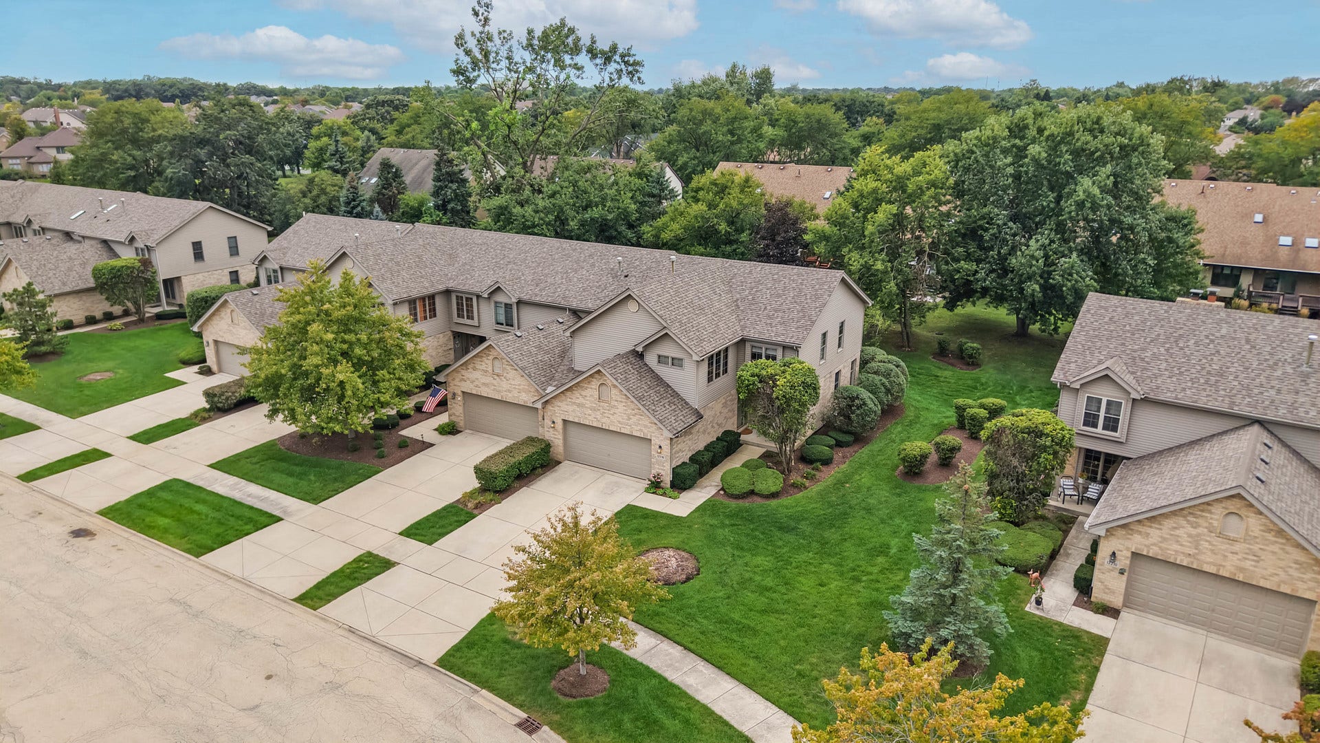12216 Sumner Street, Lemont, IL 60439 12216 Sumner Street, Lemont, IL 60439