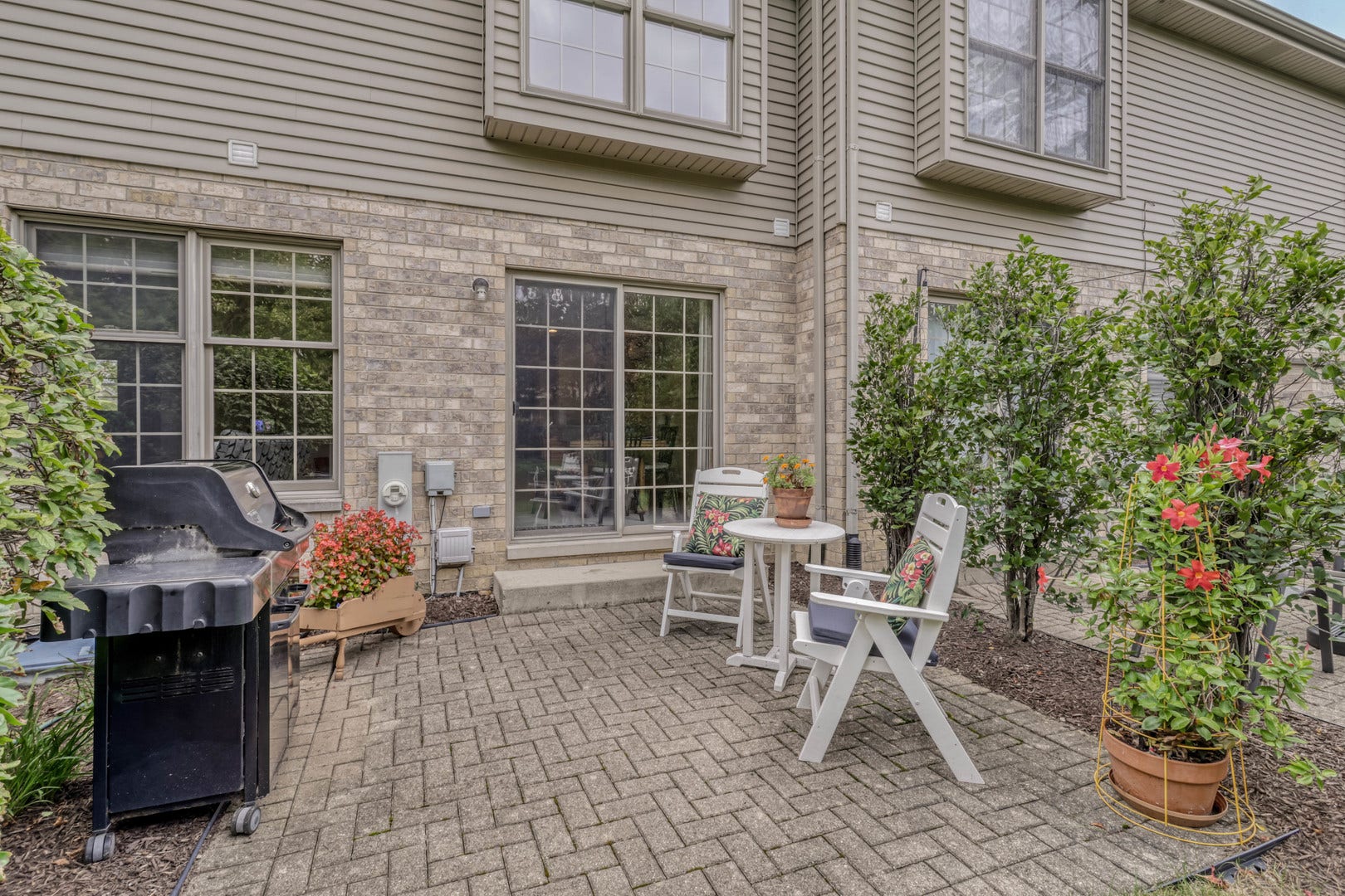 12216 Sumner Street, Lemont, IL 60439 12216 Sumner Street, Lemont, IL 60439