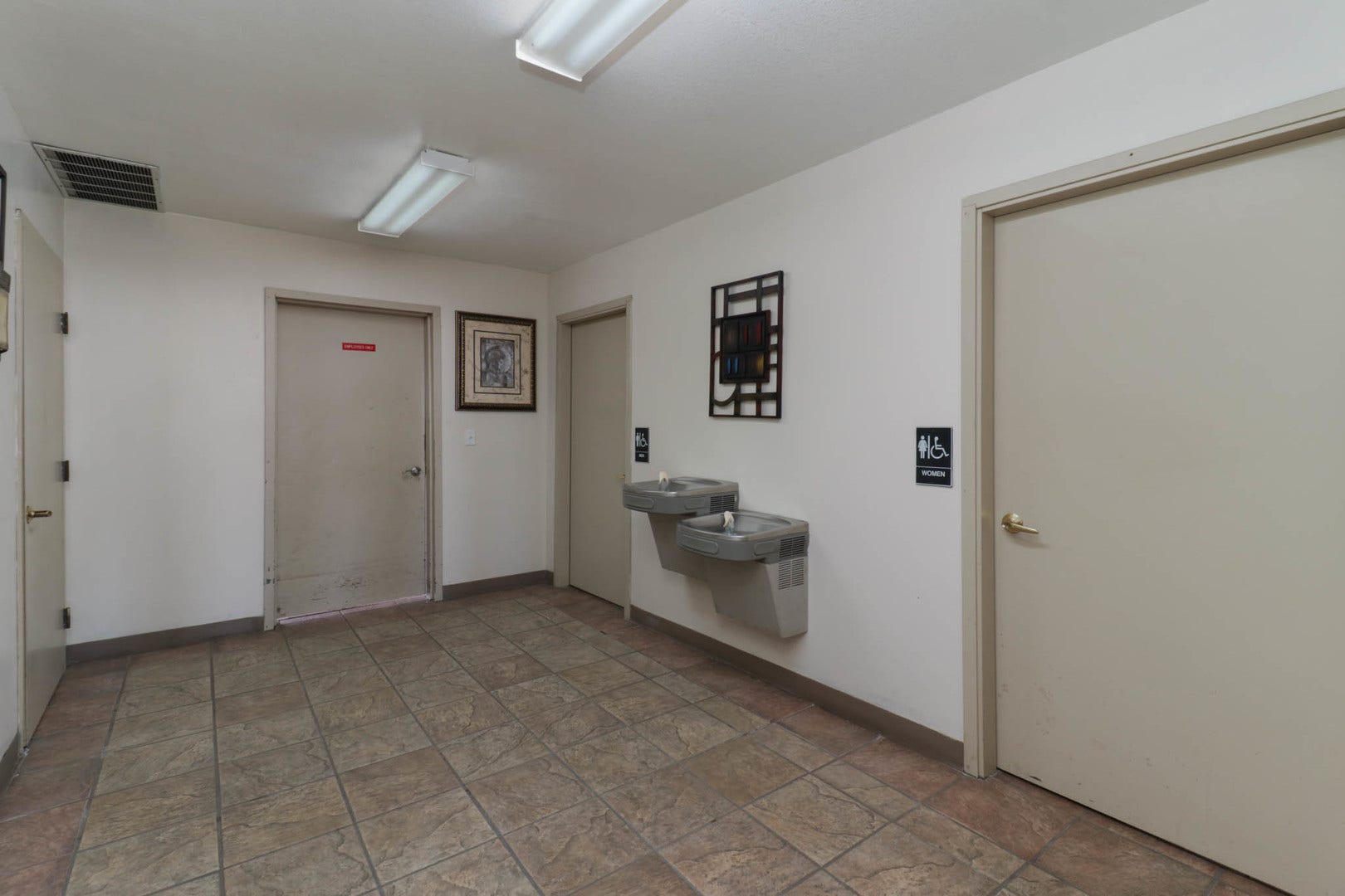 2401 1/2 E Empire Street, Bloomington, IL 61704 2401 1/2 E Empire Street, Bloomington, IL 61704