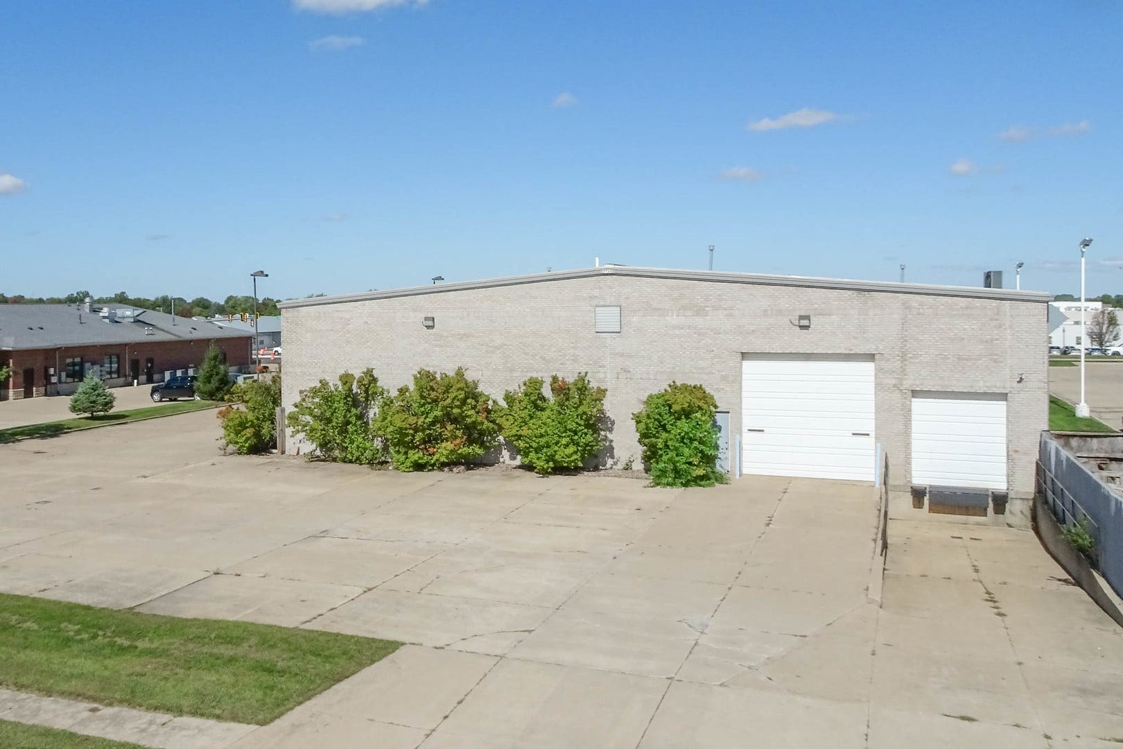 2401 1/2 E Empire Street, Bloomington, IL 61704 2401 1/2 E Empire Street, Bloomington, IL 61704