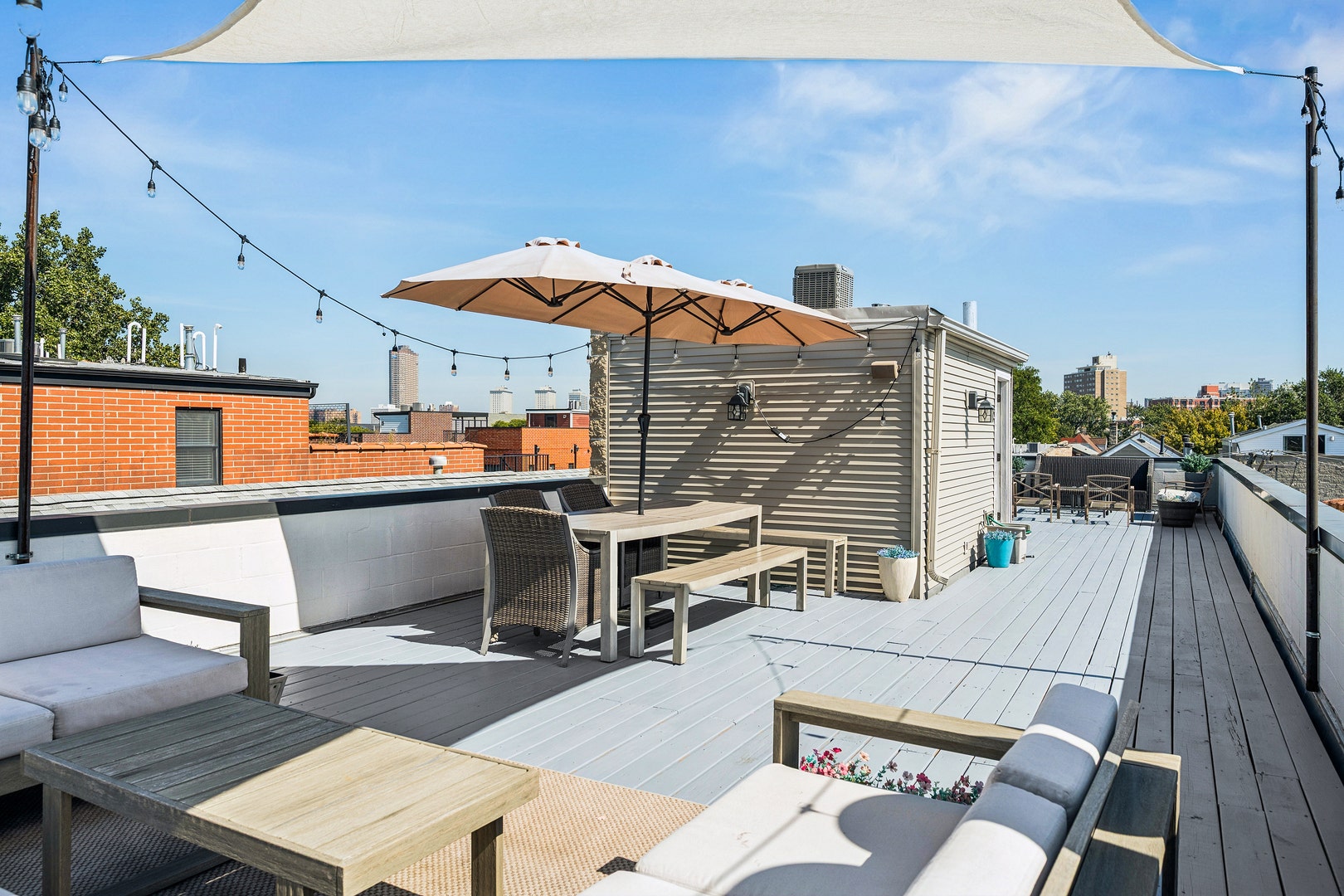 3241 N CLIFTON Avenue, #3, Chicago, IL 60657 3241 N CLIFTON Avenue, #3, Chicago, IL 60657