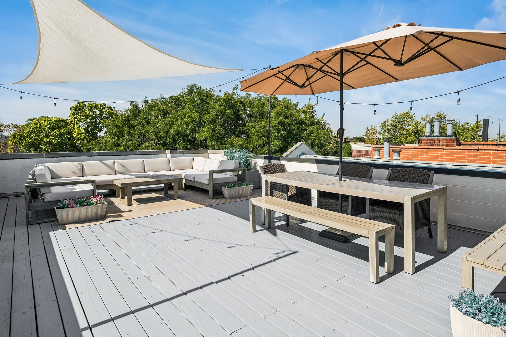 3241 N CLIFTON Avenue, #3, Chicago, IL 60657 3241 N CLIFTON Avenue, #3, Chicago, IL 60657