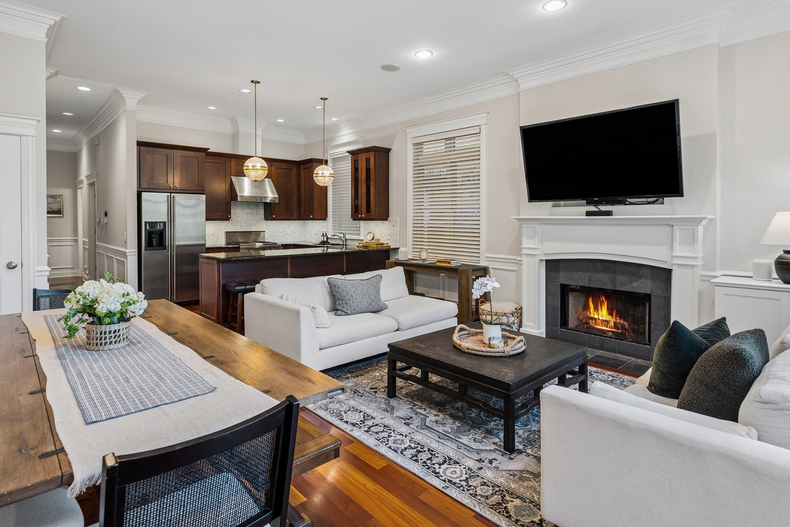 3241 N CLIFTON Avenue, #3, Chicago, IL 60657 3241 N CLIFTON Avenue, #3, Chicago, IL 60657