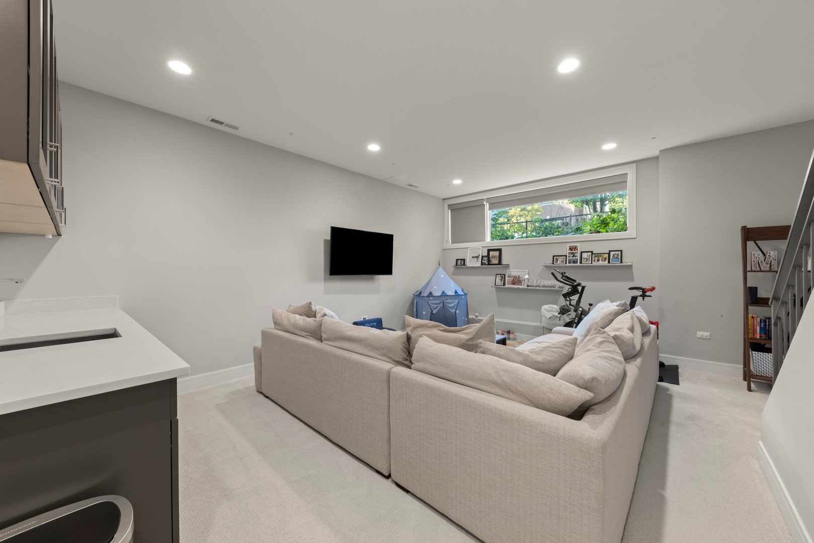 3049 W Lyndale Street, #1, Chicago, IL 60647