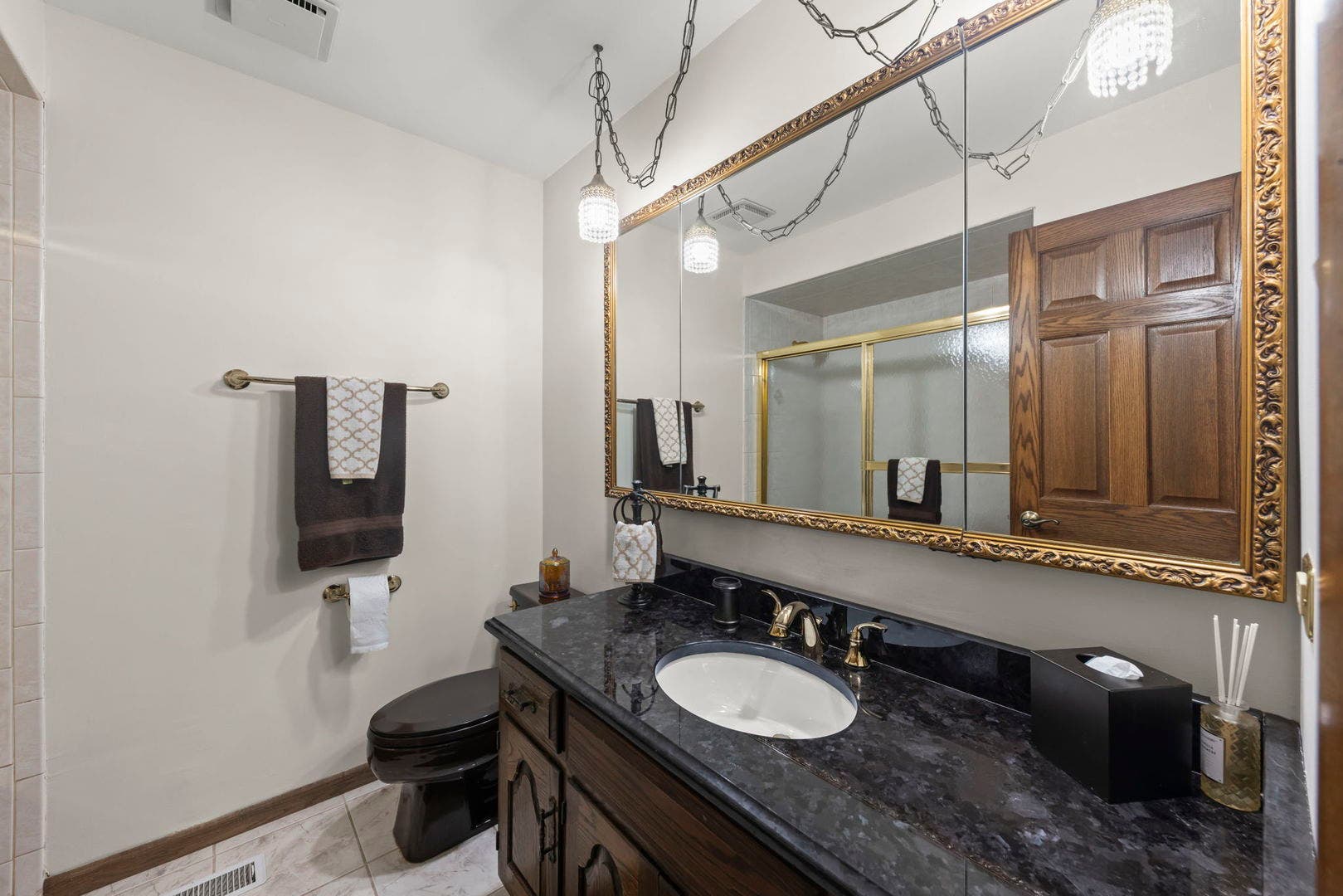 13540 S Monaghan Road, Homer Glen, IL 60491 13540 S Monaghan Road, Homer Glen, IL 60491