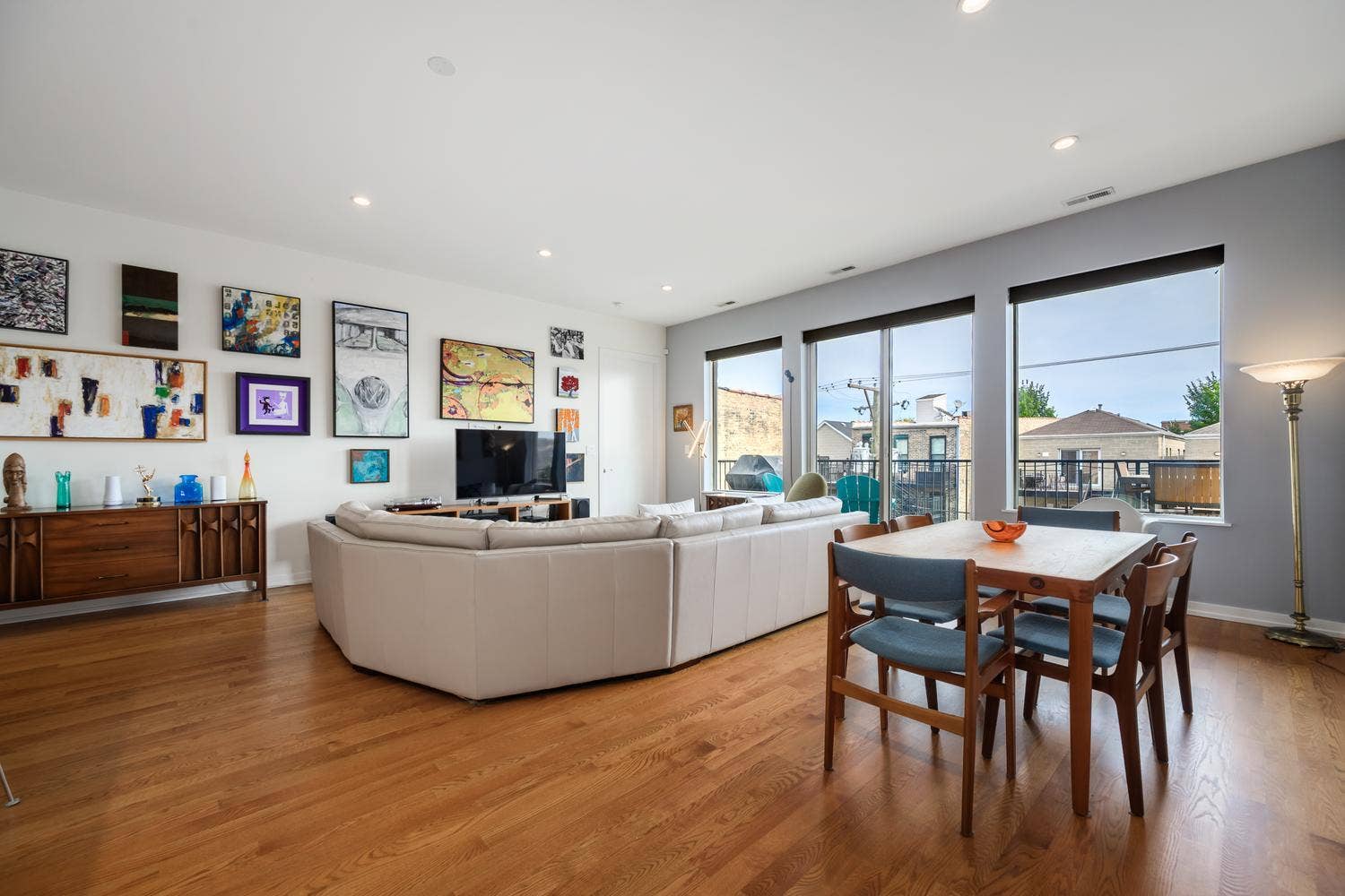 1433 N Ashland Avenue, #3NE, Chicago, IL 60622 1433 N Ashland Avenue, #3NE, Chicago, IL 60622