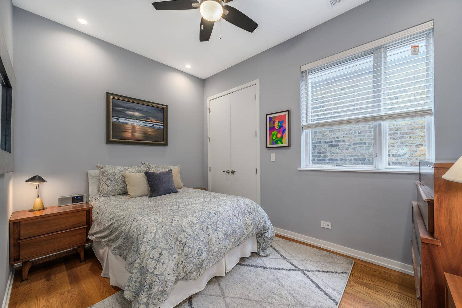 1433 N Ashland Avenue, #3NE, Chicago, IL 60622 1433 N Ashland Avenue, #3NE, Chicago, IL 60622