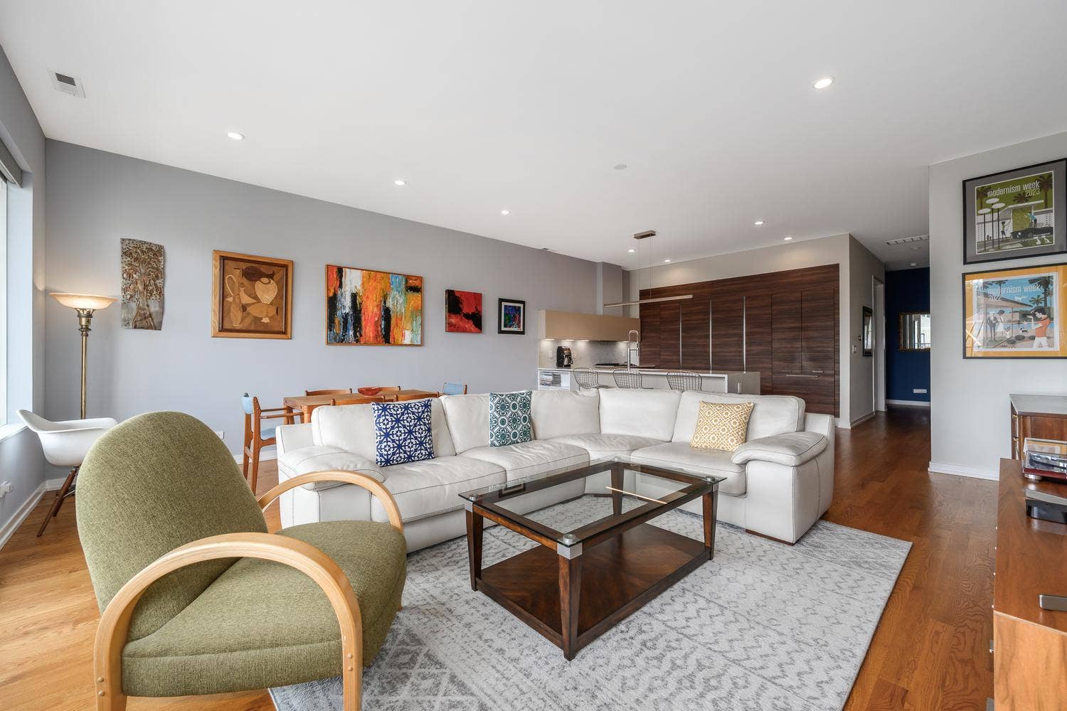 1433 N Ashland Avenue, #3NE, Chicago, IL 60622 1433 N Ashland Avenue, #3NE, Chicago, IL 60622