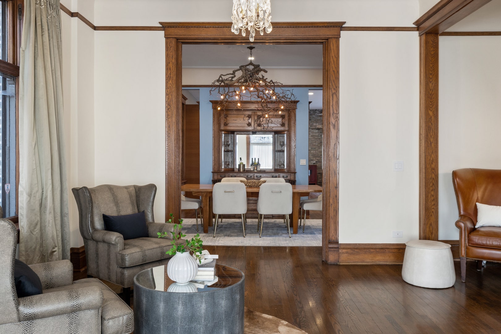 1646 N Leavitt Street, Chicago, IL 60647 1646 N Leavitt Street, Chicago, IL 60647