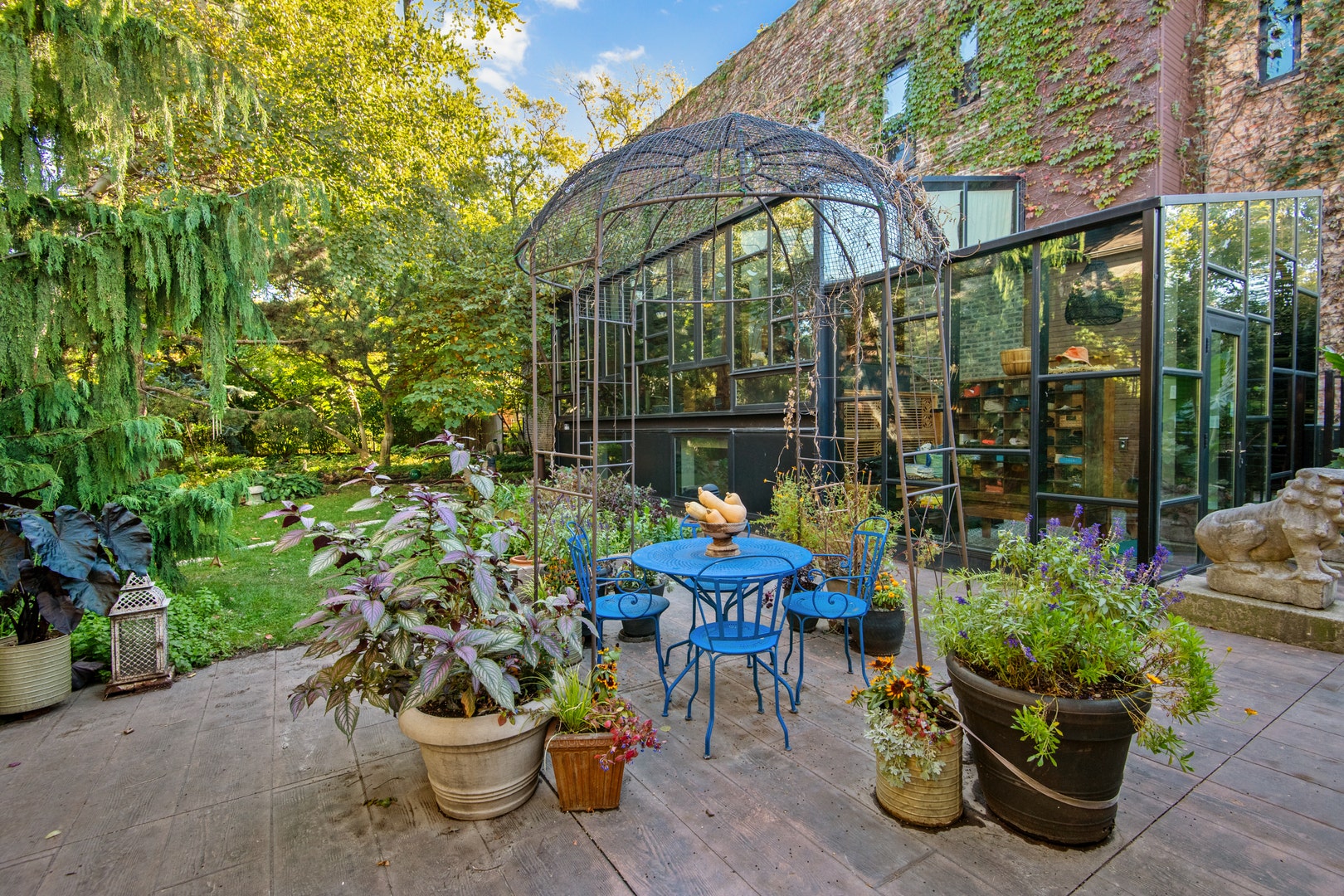 1646 N Leavitt Street, Chicago, IL 60647 1646 N Leavitt Street, Chicago, IL 60647