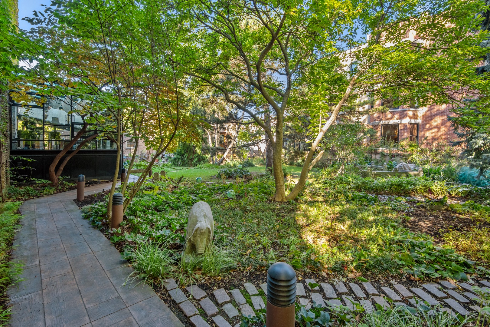 1646 N Leavitt Street, Chicago, IL 60647 1646 N Leavitt Street, Chicago, IL 60647