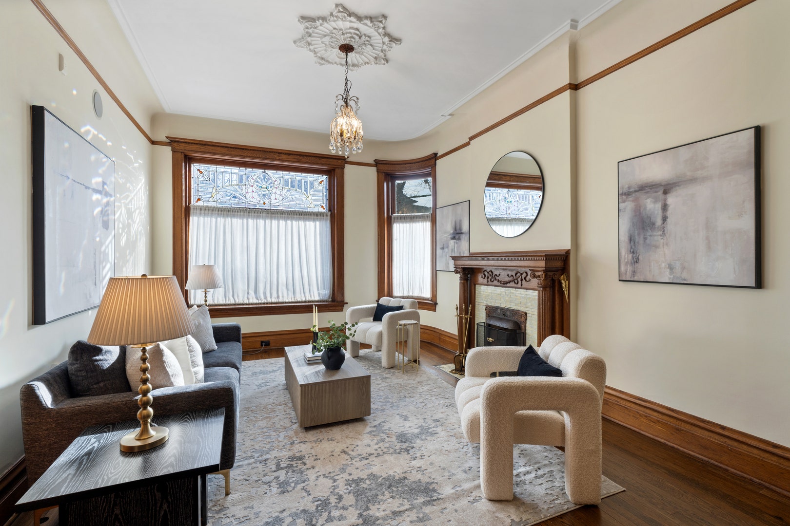 1646 N Leavitt Street, Chicago, IL 60647 1646 N Leavitt Street, Chicago, IL 60647
