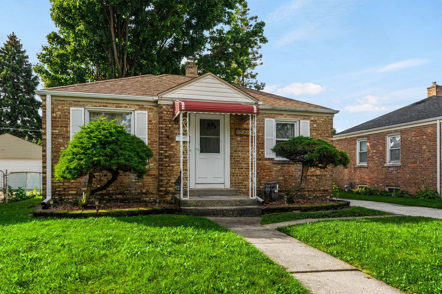 Property photo for 9733 Addison Avenue, Franklin Park, IL