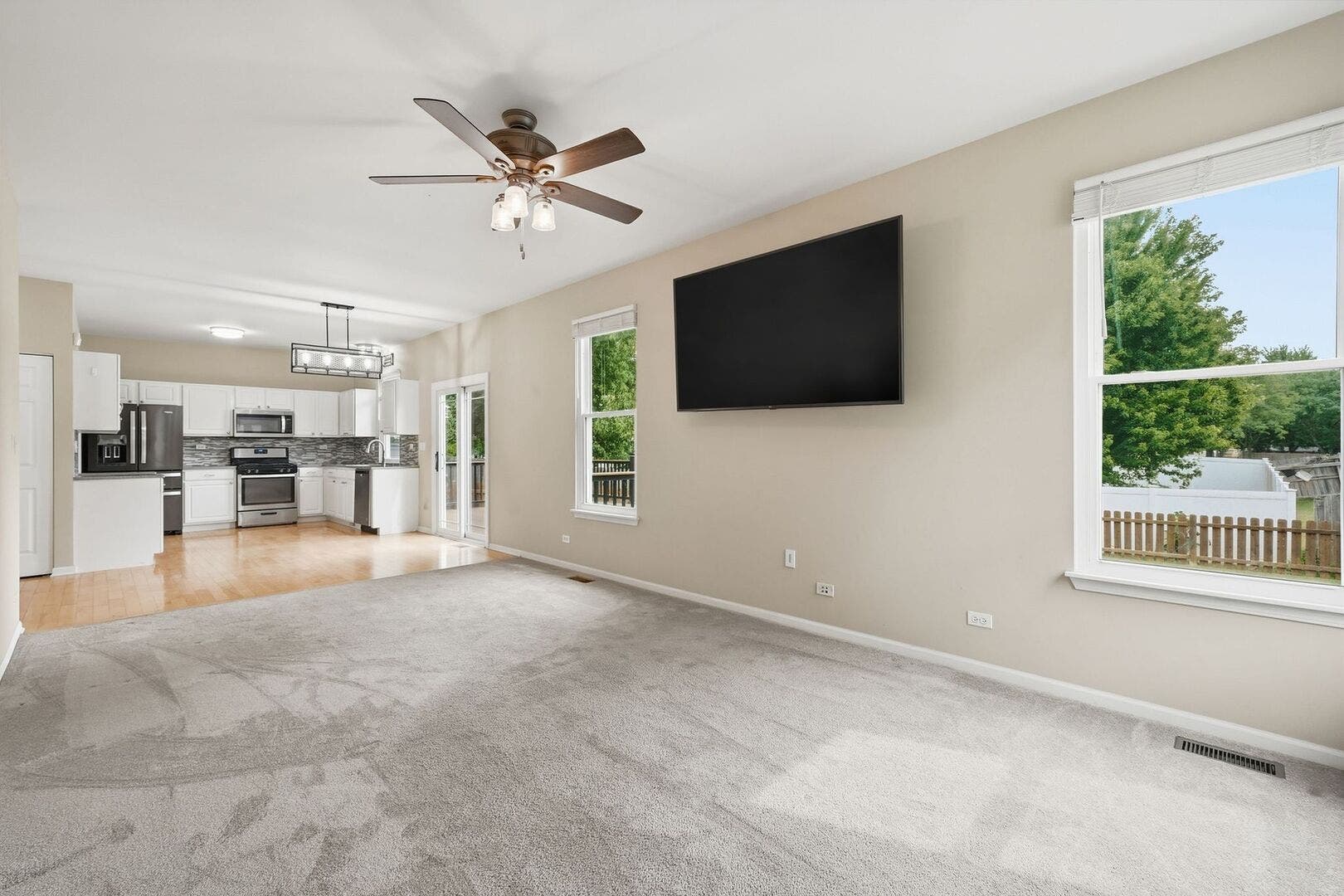 867 Rebecca Lane, Bolingbrook, IL 60440