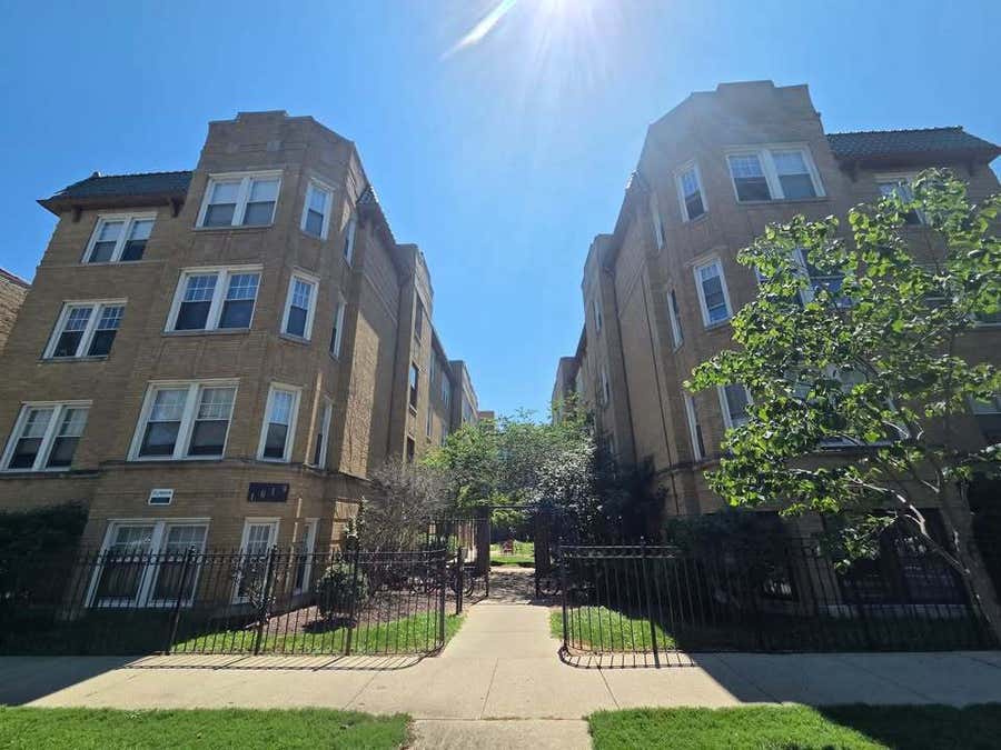 Property photo for 1621 W Farwell Avenue, #3N, Chicago, IL
