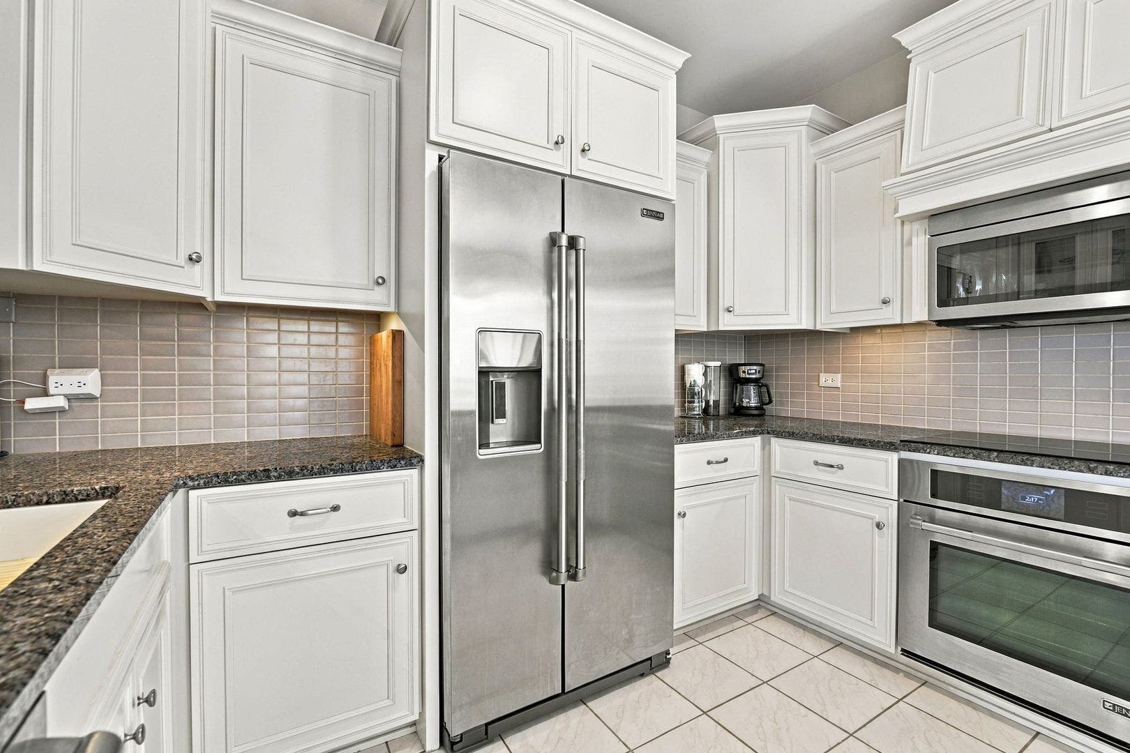 23102 Lacroix Lane, Plainfield, IL 60544 23102 Lacroix Lane, Plainfield, IL 60544