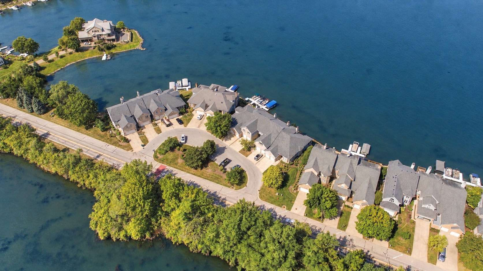 23102 Lacroix Lane, Plainfield, IL 60544 23102 Lacroix Lane, Plainfield, IL 60544