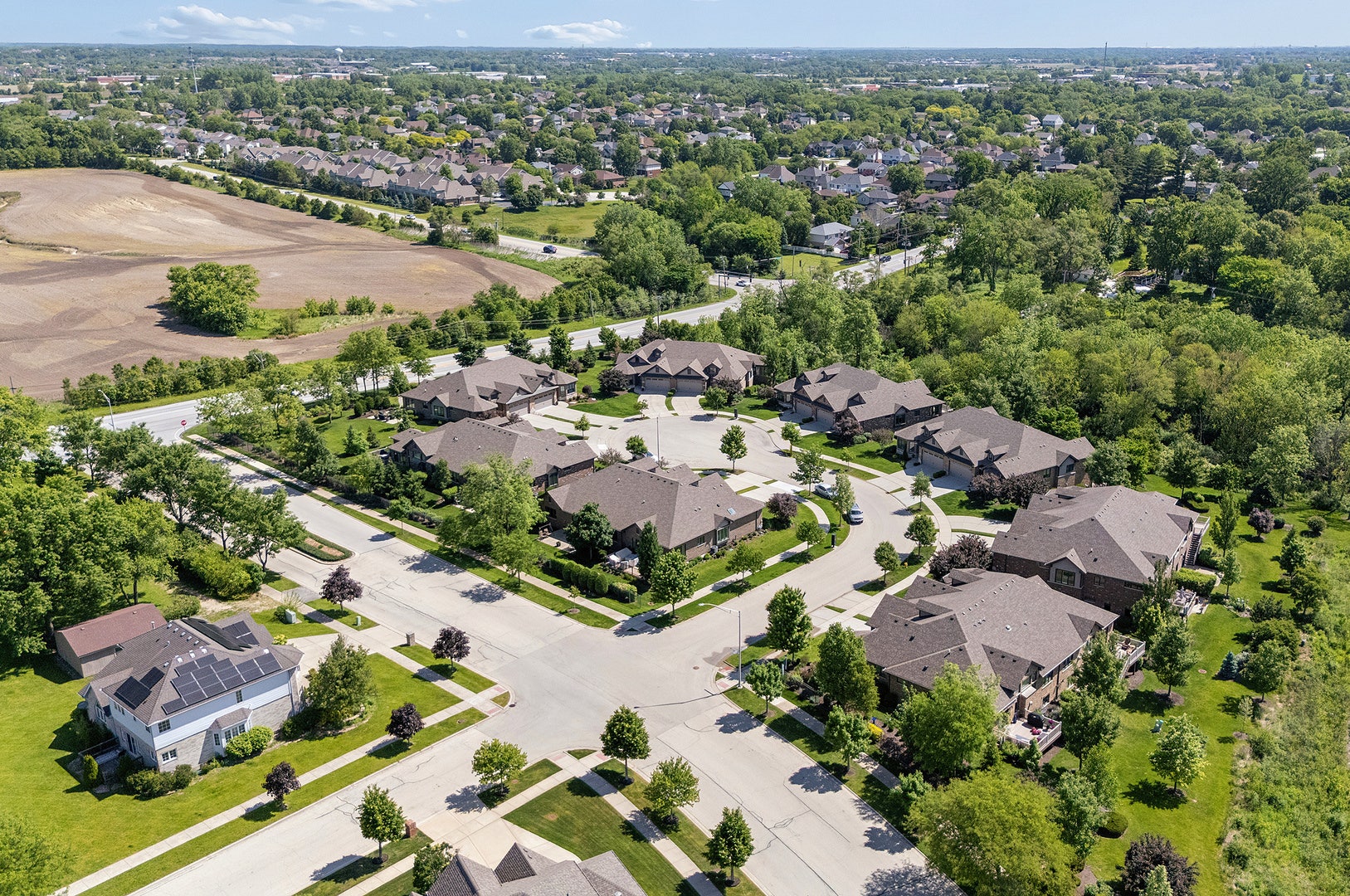 11251 Pinecrest Court, Orland Park, IL 60467