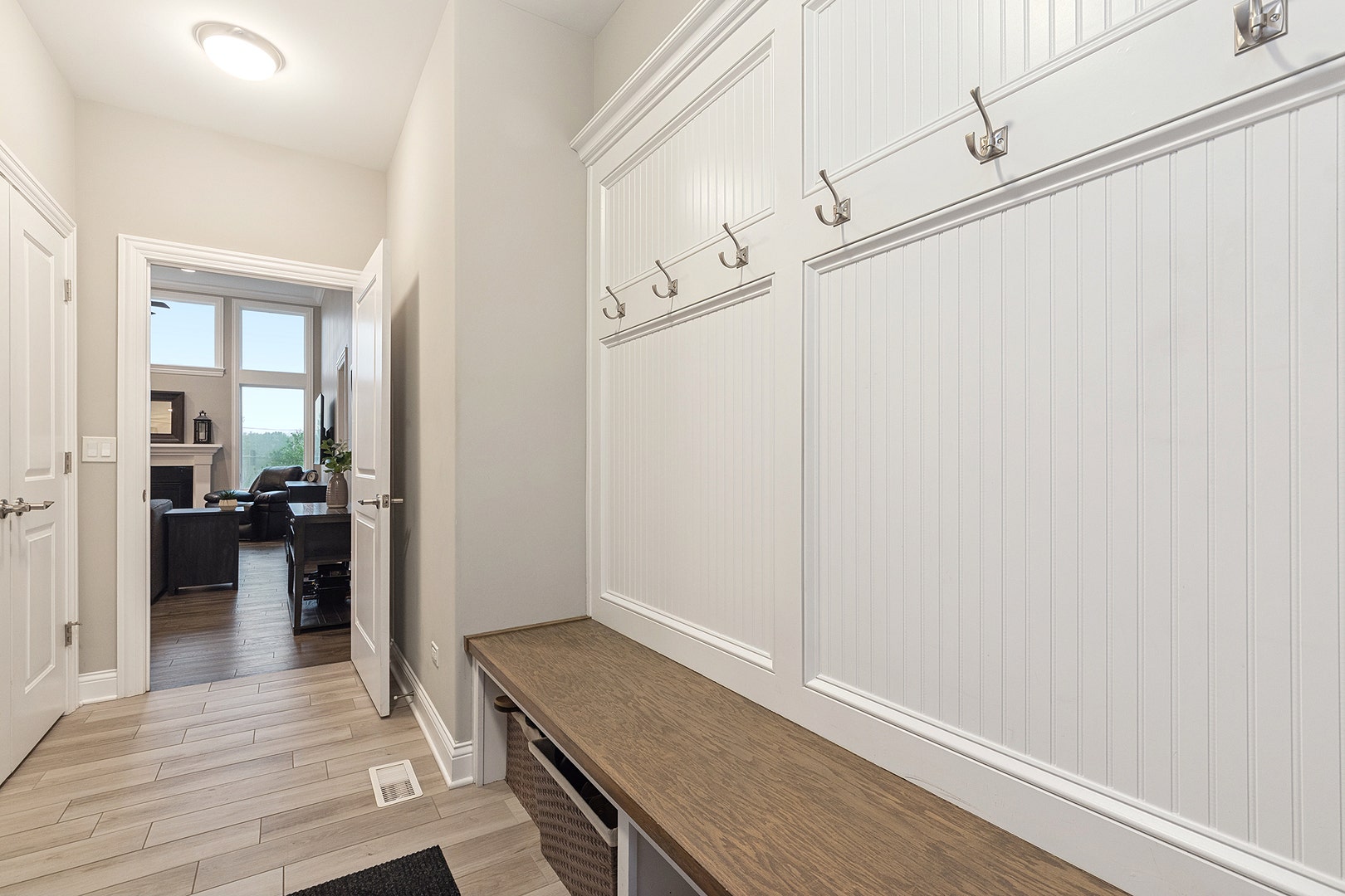 11251 Pinecrest Court, Orland Park, IL 60467