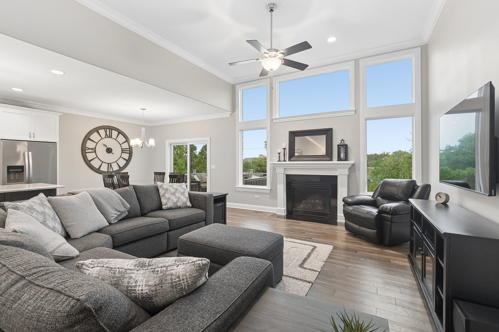 11251 Pinecrest Court, Orland Park, IL 60467