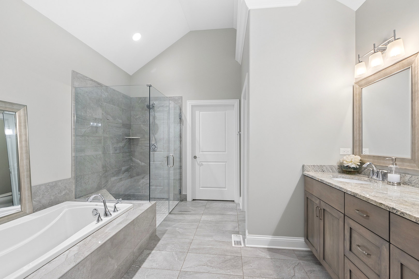11251 Pinecrest Court, Orland Park, IL 60467