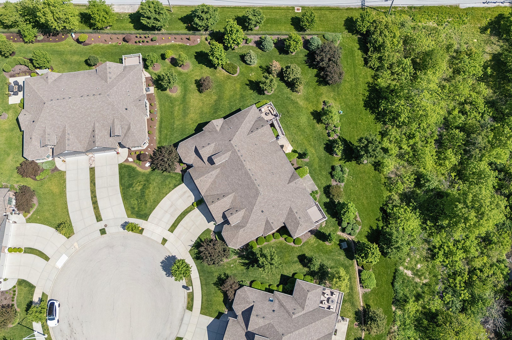 11251 Pinecrest Court, Orland Park, IL 60467