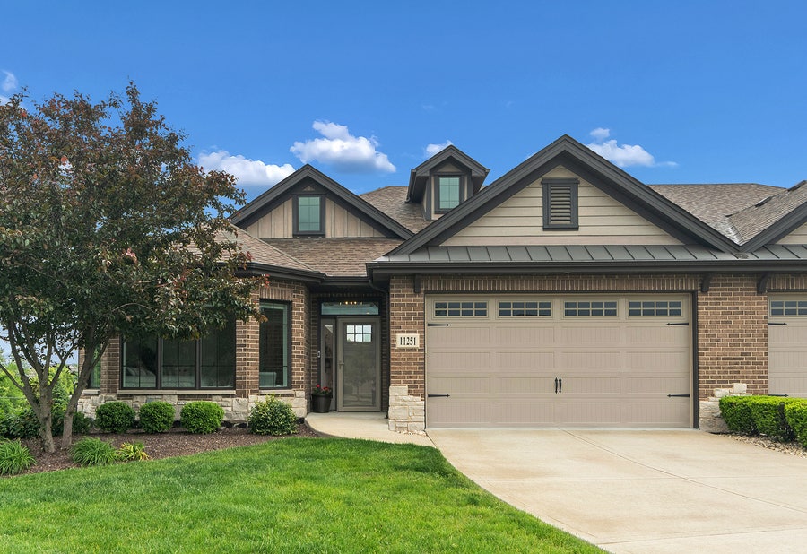 Property photo for 11251 Pinecrest Court, Orland Park, IL