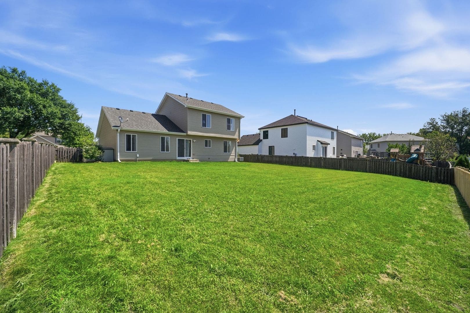 390 Deering Lane, Bolingbrook, IL 60440