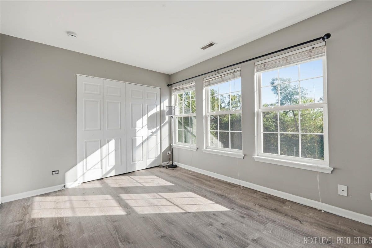 Second bedroom alt view