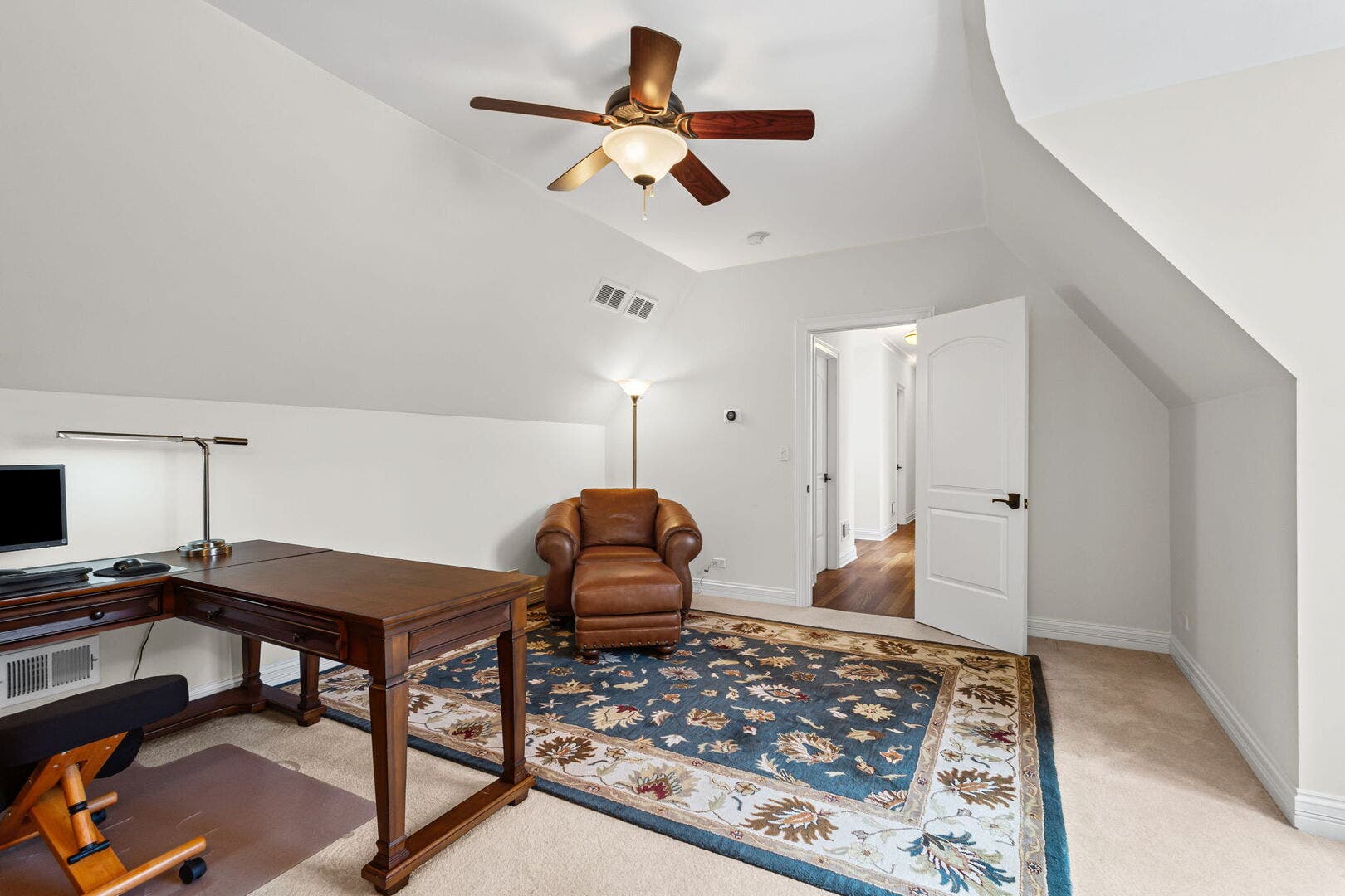 594-A N Plum Tree Road, Barrington, IL 60010
