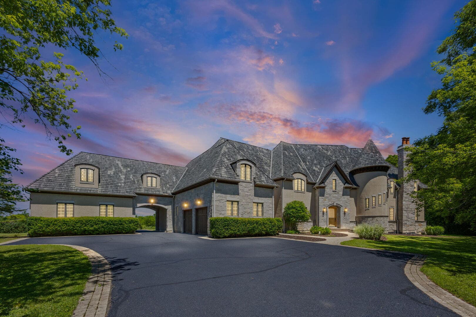 594-A N Plum Tree Road, Barrington, IL 60010