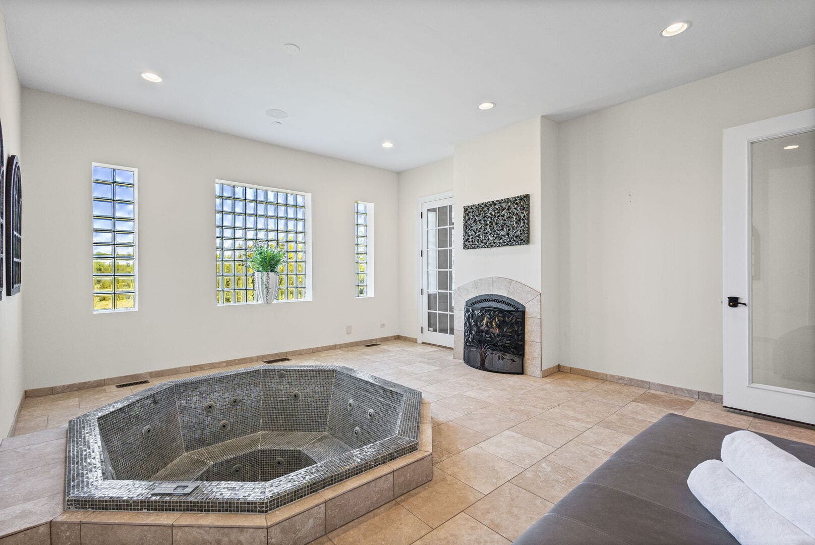594-A N Plum Tree Road, Barrington, IL 60010