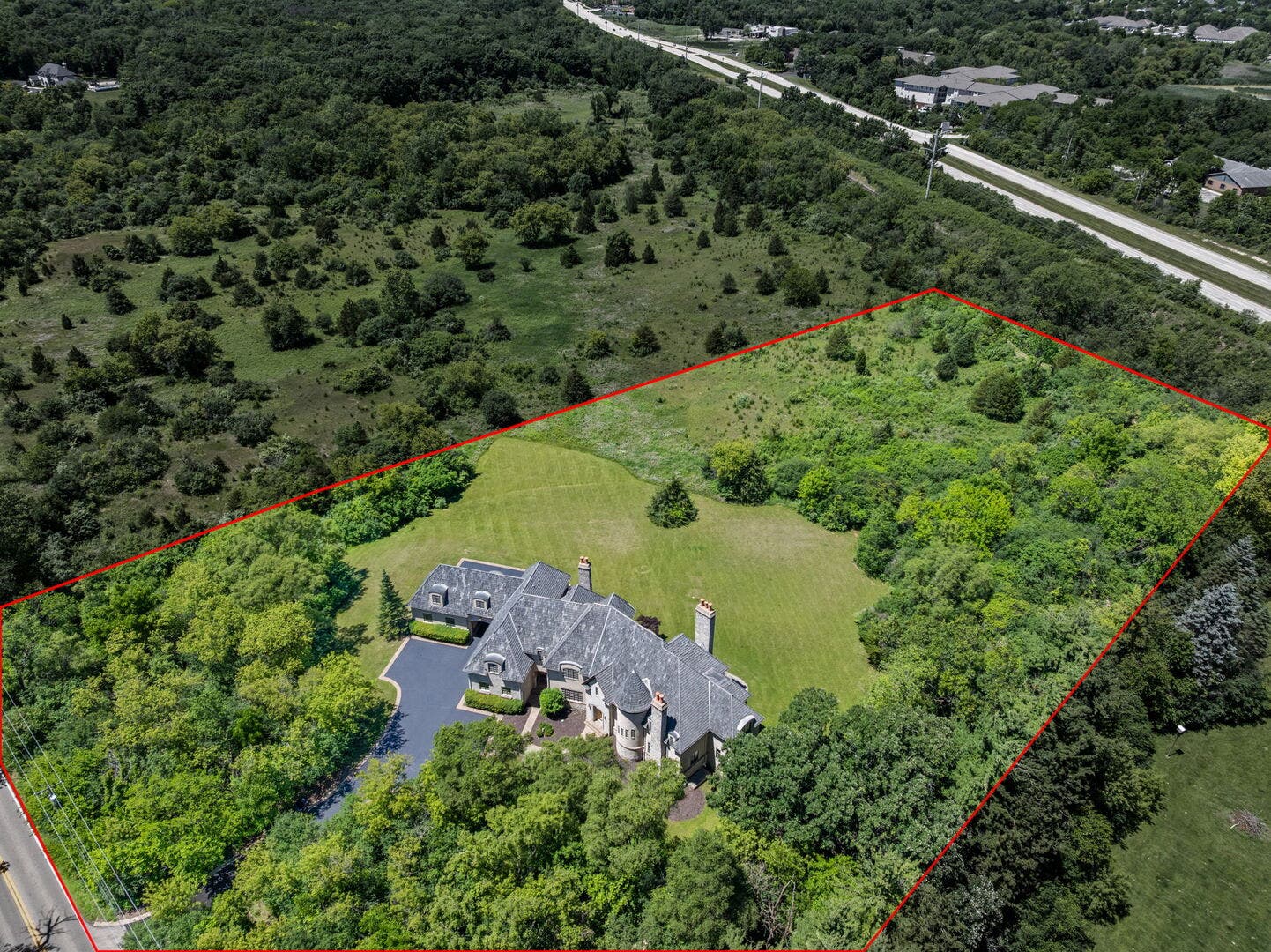 594-A N Plum Tree Road, Barrington, IL 60010