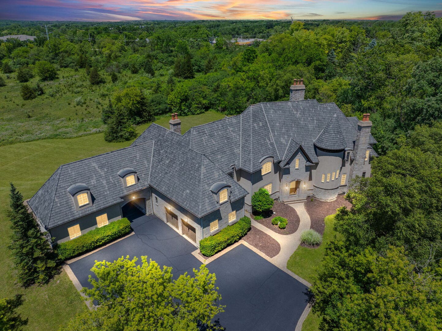 594-A N Plum Tree Road, Barrington, IL 60010