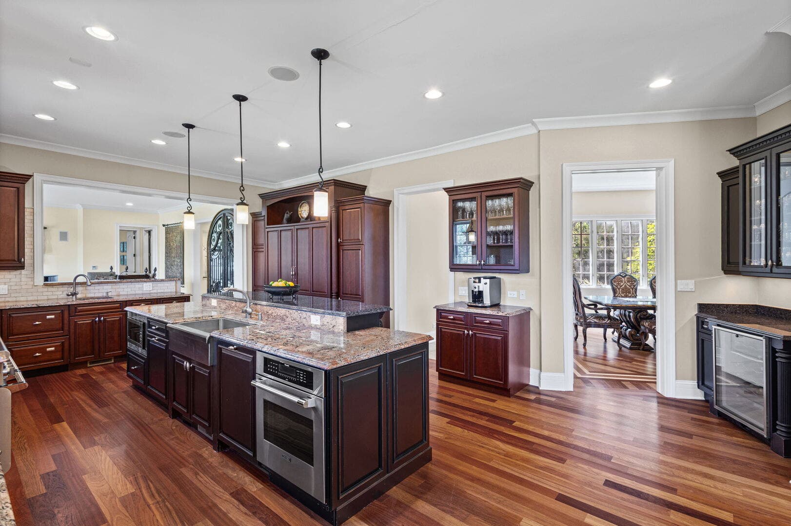 594-A N Plum Tree Road, Barrington, IL 60010